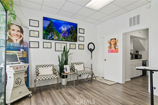 824 Torrance, Redondo Beach CA: https://media.crmls.org/medias/58014b02-83d4-494d-ae3d-eb19519a83ca.jpg