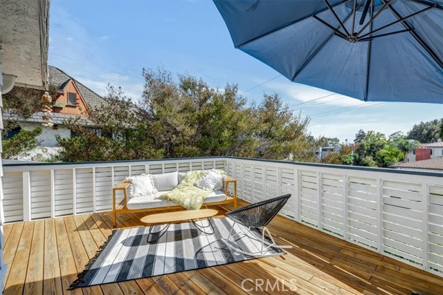 Detail Gallery Image 4 of 16 For 155 Trafalgar Ln, San Clemente,  CA 92672 - 3 Beds | 2/1 Baths