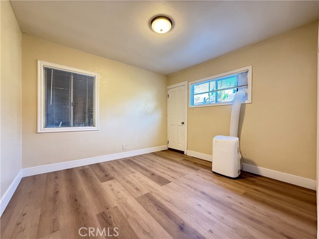 Detail Gallery Image 11 of 16 For 1605 W Wisteria Pl, Santa Ana,  CA 92703 - 3 Beds | 2/1 Baths