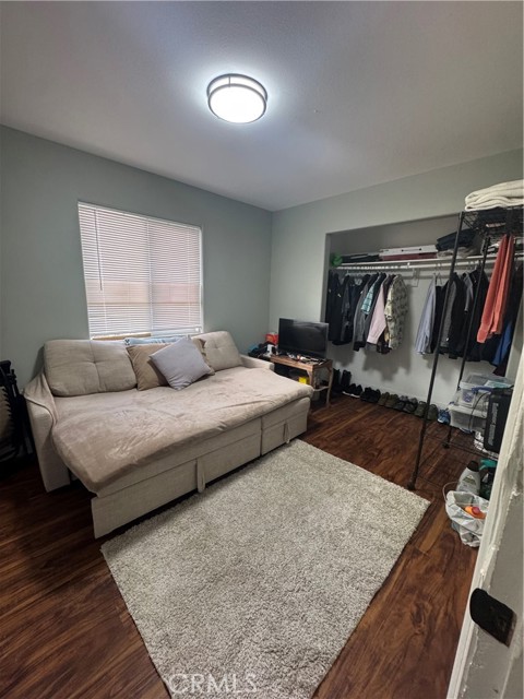 Detail Gallery Image 5 of 7 For 148 W 61 St, Los Angeles,  CA 90003 - 3 Beds | 2 Baths