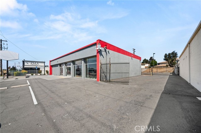  Commercial for Sale in Ontario, California