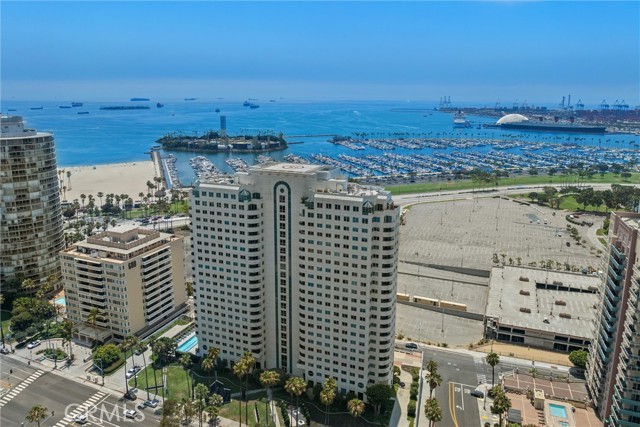Detail Gallery Image 28 of 32 For 525 E Seaside Way #905,  Long Beach,  CA 90802 - 2 Beds | 1/1 Baths