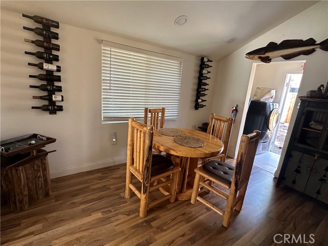 Detail Gallery Image 5 of 19 For 40172 Highland Rd, Big Bear Lake,  CA 92315 - 1 Beds | 1 Baths