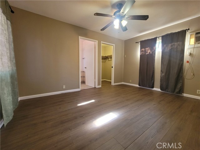 34726 Pecan Avenue, Yucaipa CA: https://media.crmls.org/medias/58064417-adfd-471d-913b-1f35efb9370e.jpg