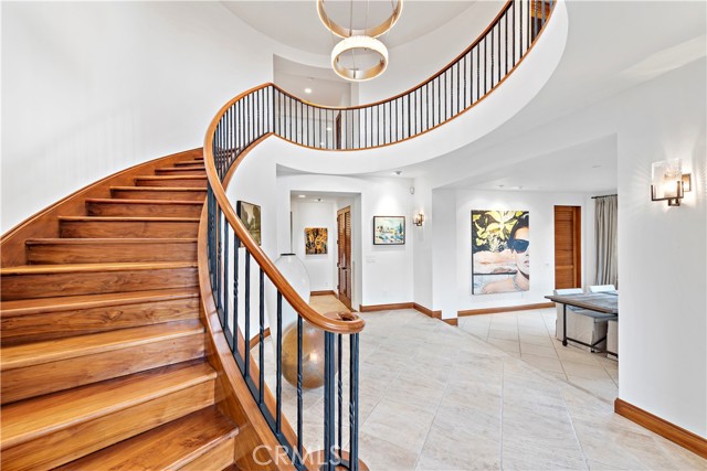 Detail Gallery Image 5 of 47 For 206 Driftwood Rd, Corona Del Mar,  CA 92625 - 4 Beds | 5/1 Baths
