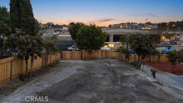 Detail Gallery Image 50 of 65 For 1521 N Bonnie Beach, Los Angeles,  CA 90063 - 5 Beds | 2/1 Baths