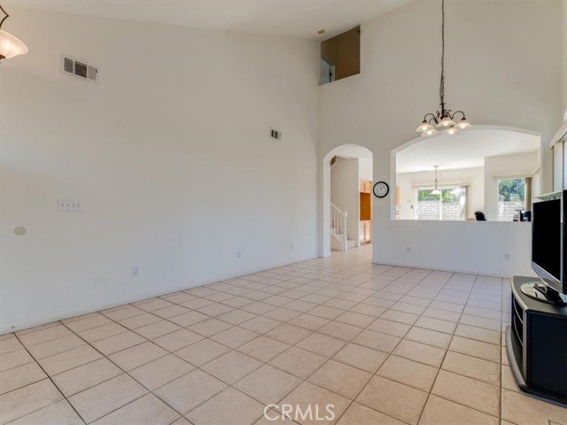 Detail Gallery Image 10 of 44 For 408 Wood Mill Ln, Santa Maria,  CA 93458 - 4 Beds | 2/1 Baths