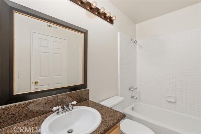 Detail Gallery Image 17 of 26 For 17 Coromande, Irvine,  CA 92614 - 3 Beds | 2/1 Baths