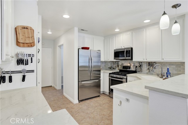 Detail Gallery Image 14 of 33 For 69 Conch Reef, Aliso Viejo,  CA 92656 - 2 Beds | 2/1 Baths