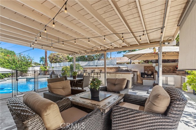 16036 Hornell Street, Whittier CA: https://media.crmls.org/medias/580a6f1a-03aa-4d97-a77a-5f9ff101f37c.jpg