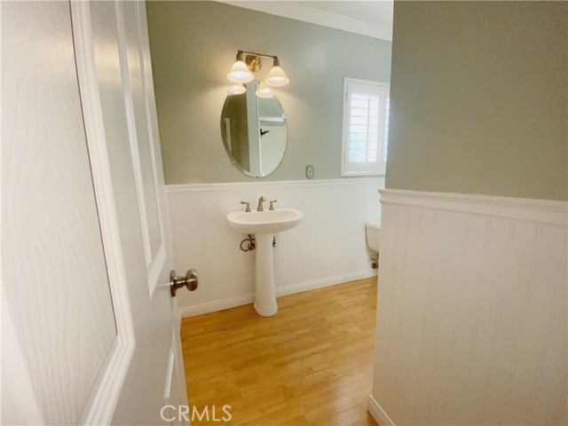 Detail Gallery Image 12 of 16 For 418 E Harvard Rd #F,  Burbank,  CA 91501 - 2 Beds | 1 Baths