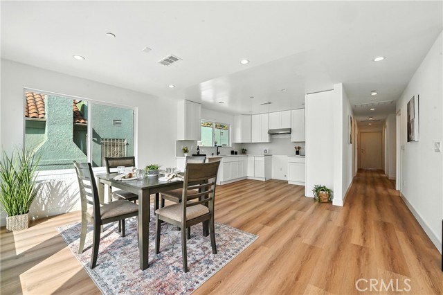3031 3033 Vineyard Avenue, Los Angeles CA: https://media.crmls.org/medias/580c3632-1733-4e1b-9762-7418ae2a50d6.jpg