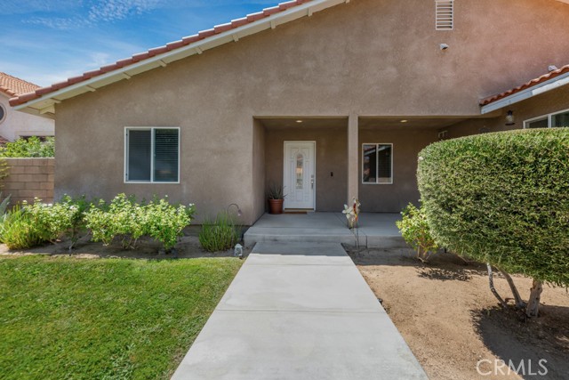 Detail Gallery Image 3 of 29 For 43725 Byron Dr, Lancaster,  CA 93535 - 4 Beds | 2 Baths