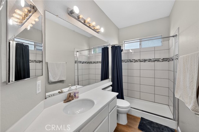 Detail Gallery Image 6 of 23 For 28091 Stillwater Dr, Menifee,  CA 92584 - 4 Beds | 3 Baths