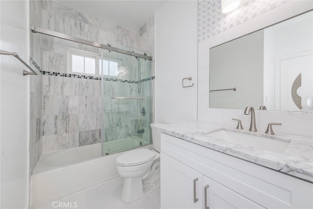 https://media.crmls.org/medias/580ded14-ec2f-4aad-a016-19f61cc60f47.jpg?preset=X-Large
