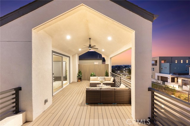 241 Abacus, Irvine CA: https://media.crmls.org/medias/580e69ed-53df-4b89-abaa-bf5c79edd47e.jpg