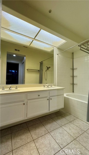 Detail Gallery Image 26 of 35 For 13362 Verona, Tustin,  CA 92782 - 3 Beds | 2 Baths