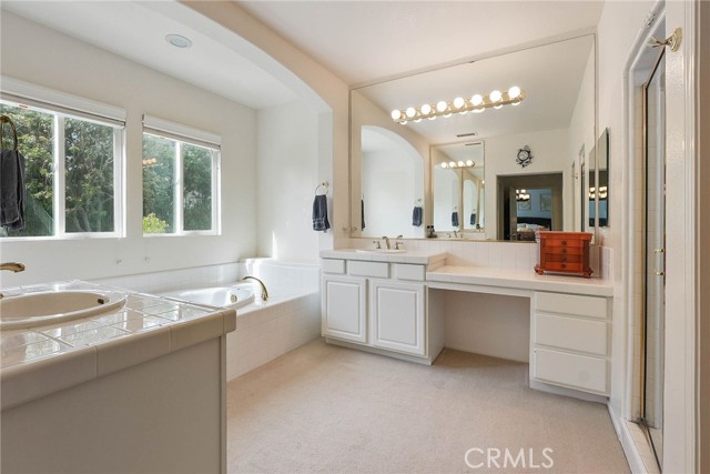 Detail Gallery Image 21 of 34 For 57 E Boulder Creek Rd, Simi Valley,  CA 93065 - 5 Beds | 4/1 Baths