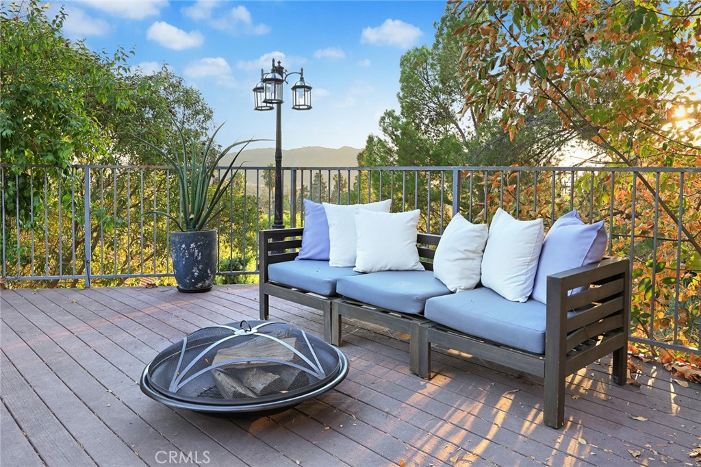 1640 Parkridge DriveGlendale img 28