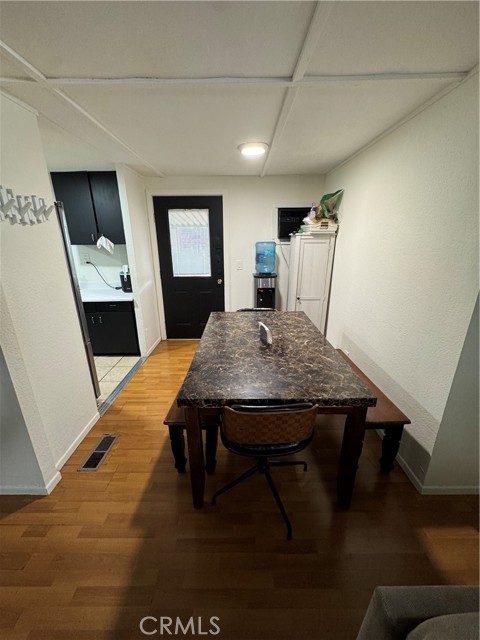 Detail Gallery Image 10 of 22 For 17225 Valley Bld #10,  Fontana,  CA 92335 - 3 Beds | 2 Baths