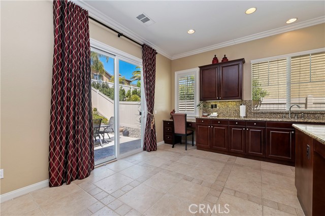 Detail Gallery Image 14 of 39 For 33006 Topeka Ct, Temecula,  CA 92592 - 4 Beds | 3 Baths