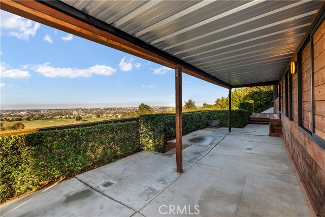 38 Montecillo Drive, Rolling Hills Estates, California 90274, 3 Bedrooms Bedrooms, ,2 BathroomsBathrooms,Residential,For Sale,Montecillo,OC24255439