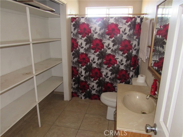 Detail Gallery Image 8 of 16 For 338 N 3rd St, Blythe,  CA 92225 - 3 Beds | 2 Baths