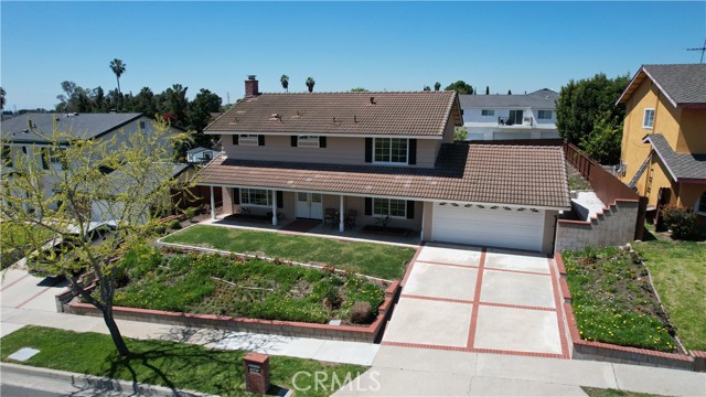 Detail Gallery Image 22 of 22 For 1641 Sunset Ln, Fullerton,  CA 92833 - 4 Beds | 2/1 Baths