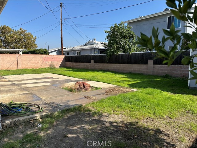 Detail Gallery Image 12 of 23 For 12410 Jerome, Sun Valley,  CA 91352 - 3 Beds | 2 Baths