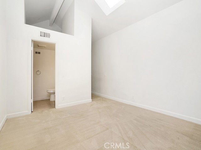 58128755 A4e5 4f5e B10f 256e4bce54e6