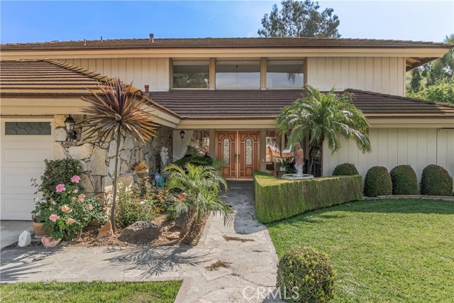 Detail Gallery Image 6 of 52 For 6050 Altmark Ave, Whittier,  CA 90601 - 4 Beds | 3 Baths