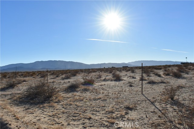 Detail Gallery Image 28 of 31 For 25 Frontier, Helendale,  CA 92342 - – Beds | – Baths