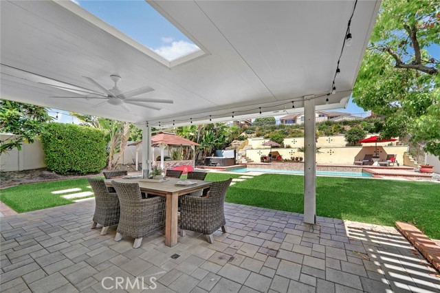 Detail Gallery Image 9 of 47 For 26132 Talega Ave, Laguna Hills,  CA 92653 - 4 Beds | 2/1 Baths