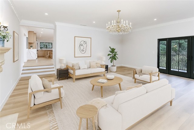 3515 Weslin Avenue, Sherman Oaks CA: https://media.crmls.org/medias/5814b063-394e-4fe4-8c62-220808d7b24c.jpg