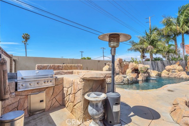 Detail Gallery Image 5 of 65 For 17267 Santa Isabel, Fountain Valley,  CA 92708 - 4 Beds | 2 Baths