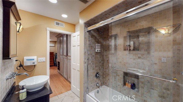 Detail Gallery Image 26 of 71 For 1248 Rocky Rd, Simi Valley,  CA 93063 - 5 Beds | 3 Baths