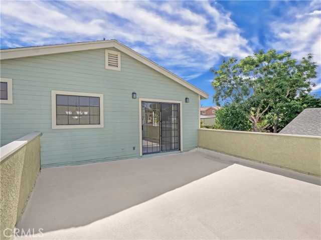 2014 Farrell Avenue, Redondo Beach, California 90278, ,Residential Income,Sold,Farrell,SB21212484