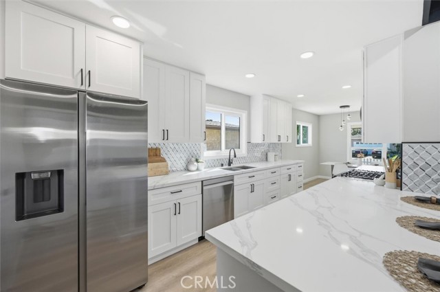 Image 15 of 39 For 4509 Cadison