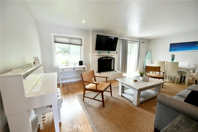 Detail Gallery Image 9 of 33 For 2435 Tuttle St, Carlsbad,  CA 92008 - 4 Beds | 3 Baths