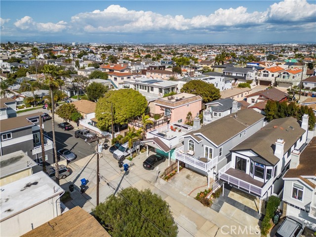 Aerial view (facing NE)