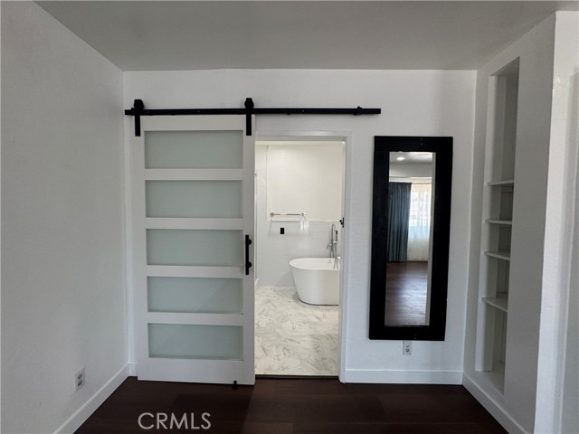 11043 Bexley Drive, Whittier CA: https://media.crmls.org/medias/58182ea9-341f-444f-8dec-70a3376dfb12.jpg