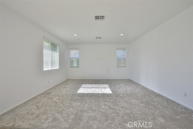 Detail Gallery Image 9 of 33 For 6614 Ardmore Ct, Palmdale,  CA 93552 - 4 Beds | 3 Baths