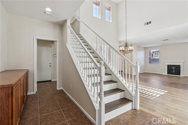 32684 Salvia Circle, Winchester CA: https://media.crmls.org/medias/5819d970-3106-42c3-a1b9-b74efac4f63d.jpg