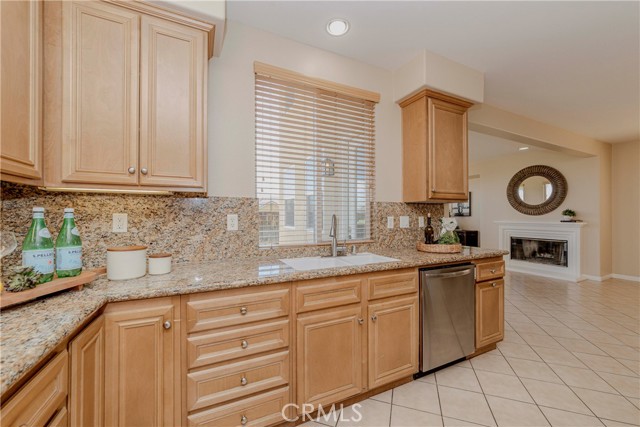25228 Coral Canyon Road, Corona CA: https://media.crmls.org/medias/581a0ba3-03d2-4129-85fe-0adb3198a5fa.jpg