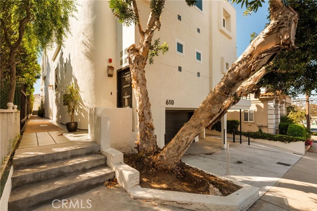 Detail Gallery Image 30 of 31 For 610 9th St a,  Hermosa Beach,  CA 90254 - 3 Beds | 2/1 Baths