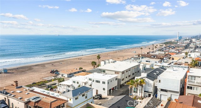 Detail Gallery Image 2 of 28 For 112 36th, Manhattan Beach,  CA 90266 - 3 Beds | 1 Baths