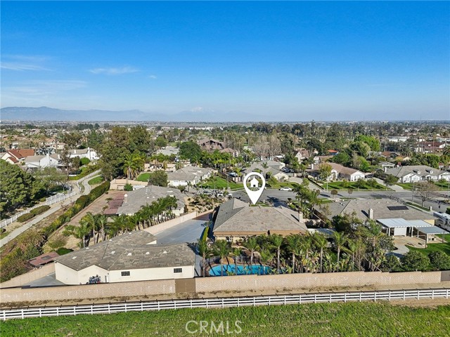 6822 Foxtail Court, Rancho Cucamonga CA: https://media.crmls.org/medias/581b5e8d-ee58-45eb-b4f2-bbaba13671e3.jpg