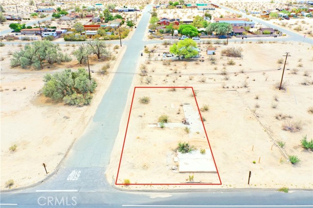 Lot 1