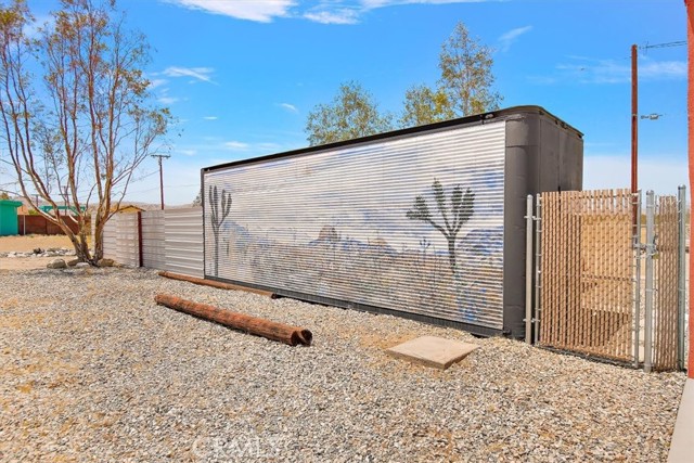 Detail Gallery Image 32 of 40 For 4984 1st St, Joshua Tree,  CA 92252 - 3 Beds | 2 Baths