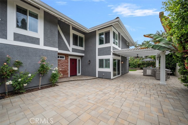 1119 San Jose, Costa Mesa CA: https://media.crmls.org/medias/581d8365-a9ce-4806-a83c-9ac6b2e8ebdf.jpg